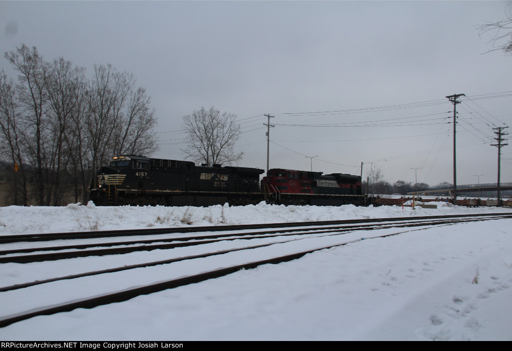 NS 4157 West